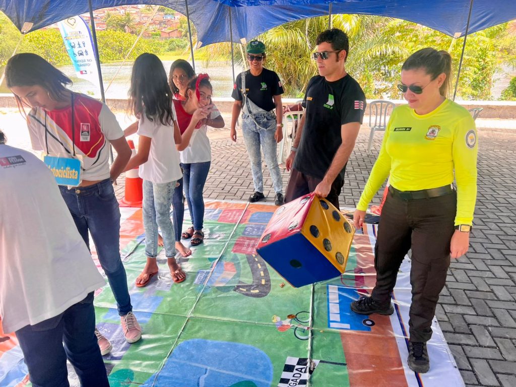 COMO JOGAR TRÂNSITO - UM JOGO SUPER BARATO E MUITO DIVERTIDO 