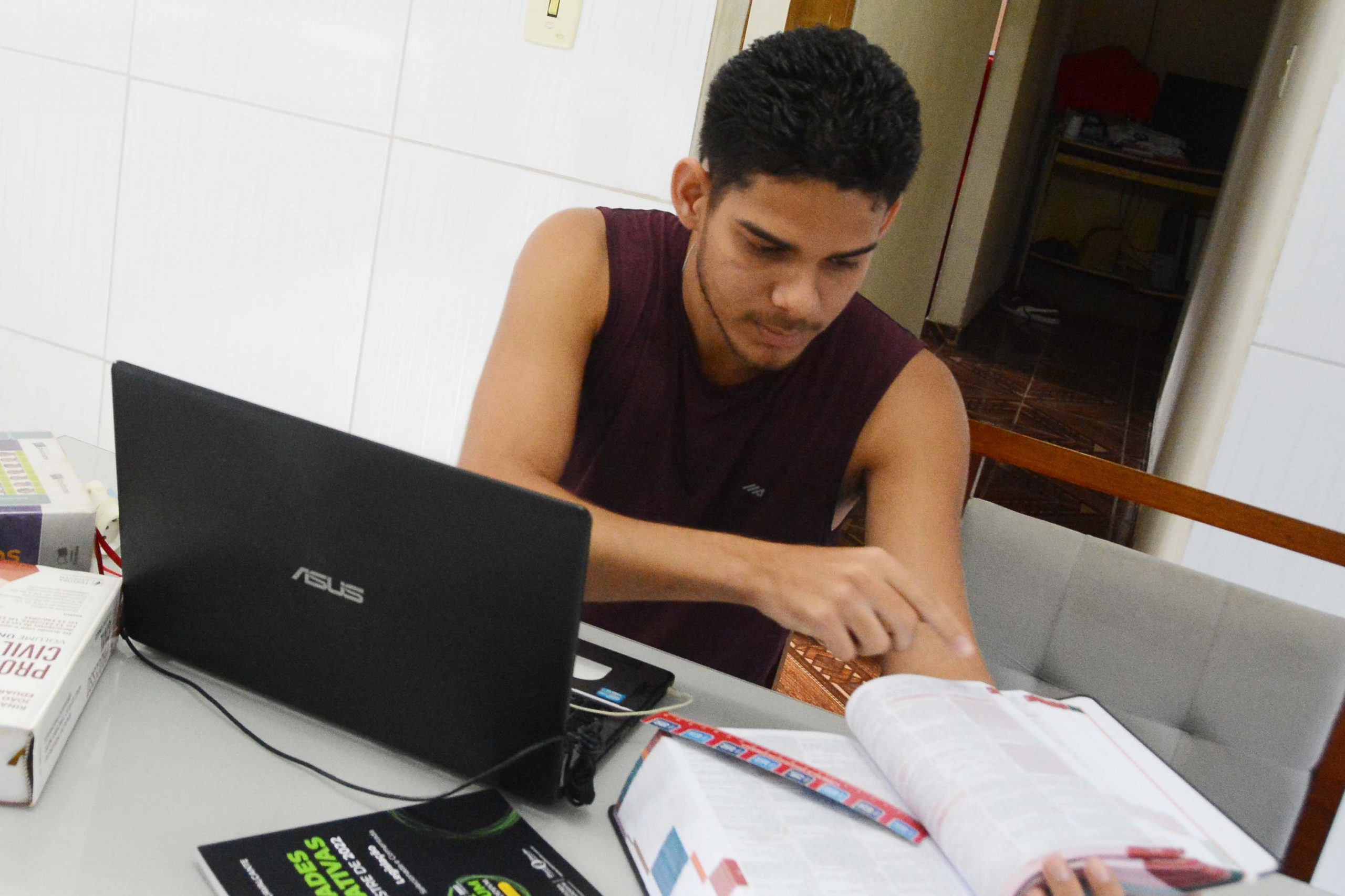 Prefeitura prorroga recadastramento do Apoio Universitário até o dia 6 de fevereiro