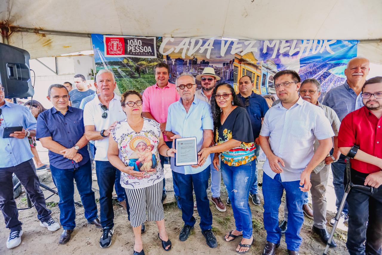 Loja Araújo Móveis-Bairro Guarani