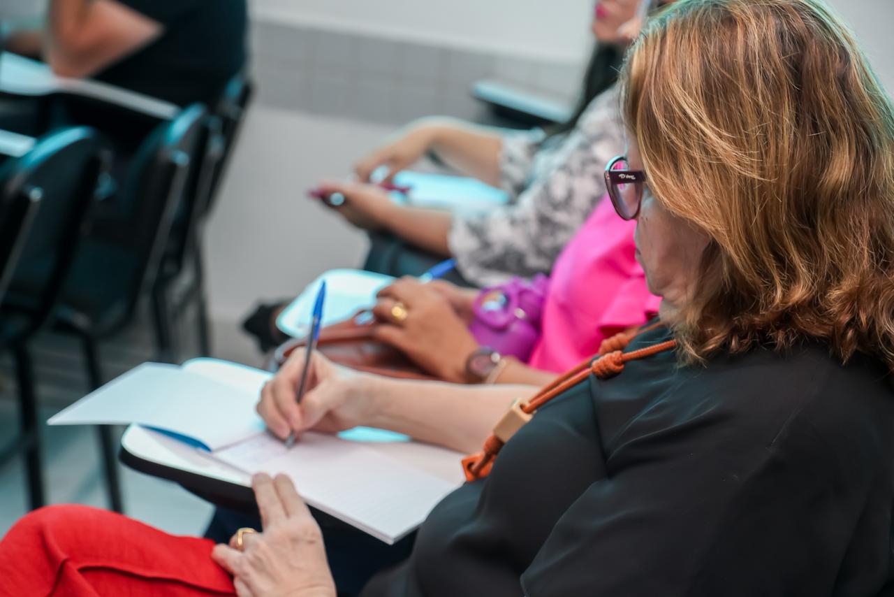 Profissionais da Rede Municipal de Saúde são qualificados para atendimento à pessoa com TEA