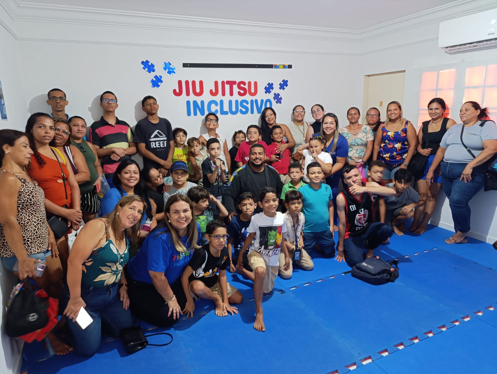 Aula inaugural de jiu-jitsu inclusivo e terapêutico reúne 60 crianças no Centro Municipal de Inclusão em João Pessoa