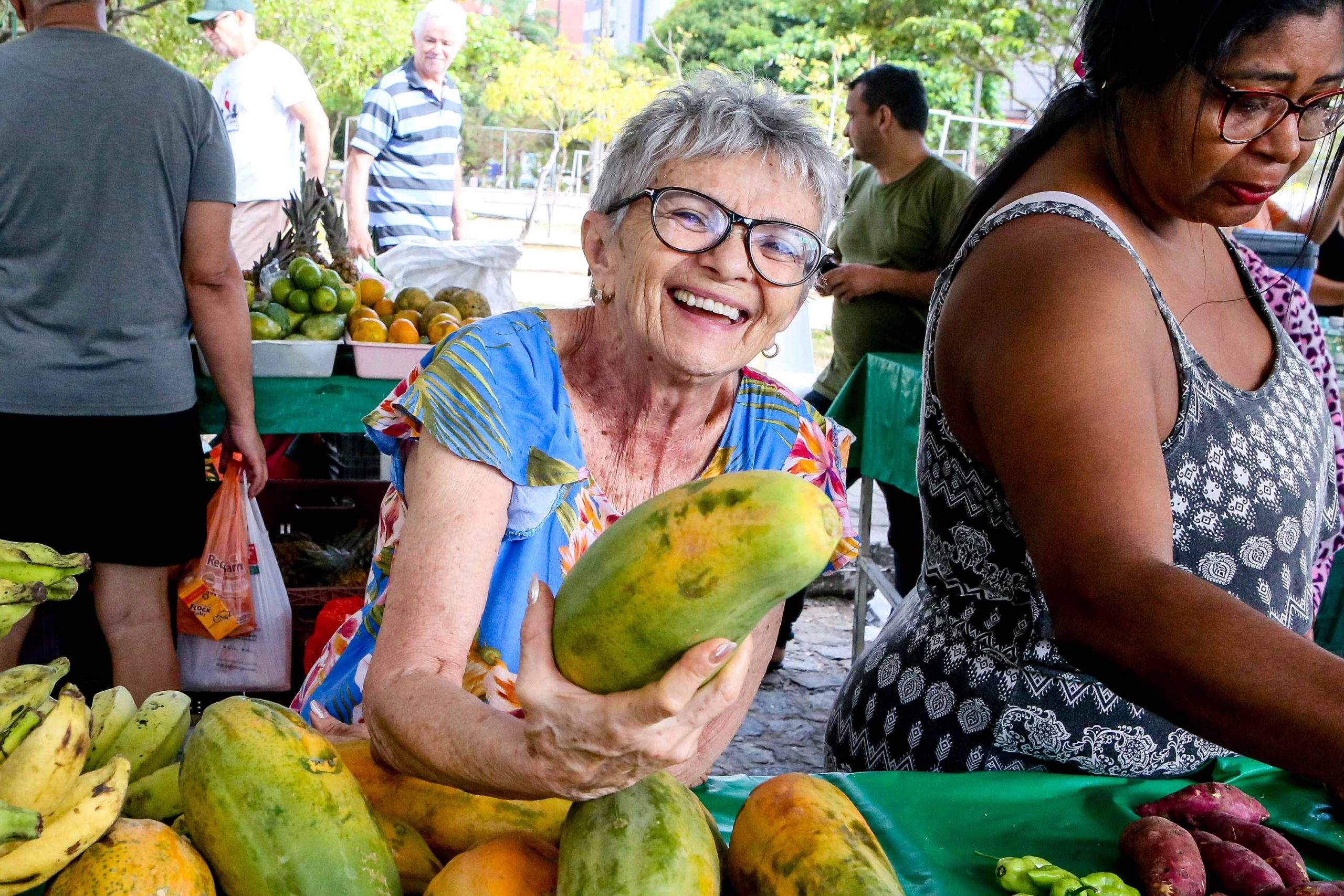 Feira da Agricultura Familiar proporciona mudança na vida dos consumidores com alimentação saudável
