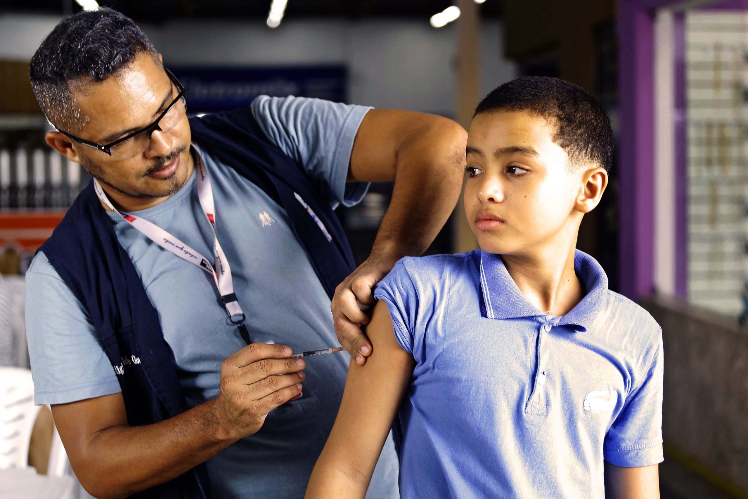 Novembro Azul reforça importância da vacinação dos adolescentes e cuidados com a saúde do homem Novembro Azul reforça importância da vacinação dos adolescentes e cuidados com a saúde do homem