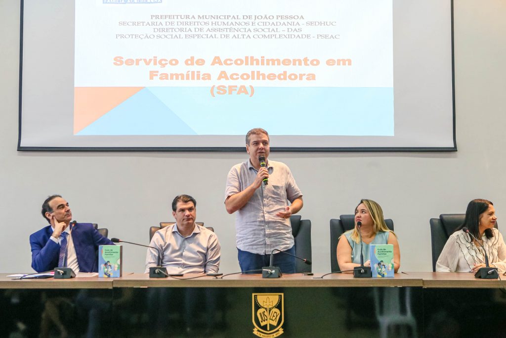 SEDHUC II Seminario Municipal de Acolhimento Familiar em Familia Acolhedora Foto Kleide Teixeira 20