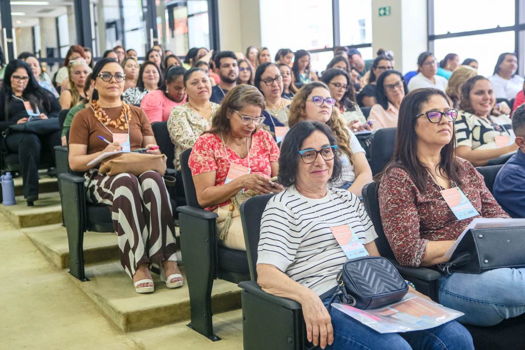 SEDHUC II Seminario Municipal de Acolhimento Familiar em Familia Acolhedora Foto Kleide Teixeira 22