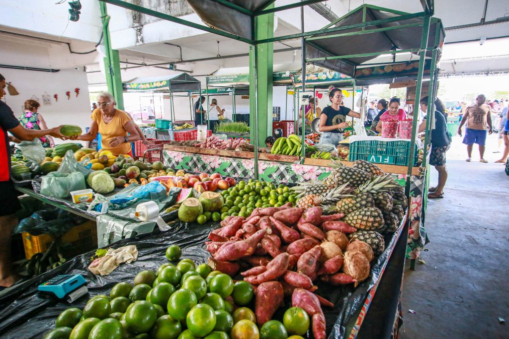 Sedurb divulga horário de funcionamento dos mercados públicos e shoppings populares