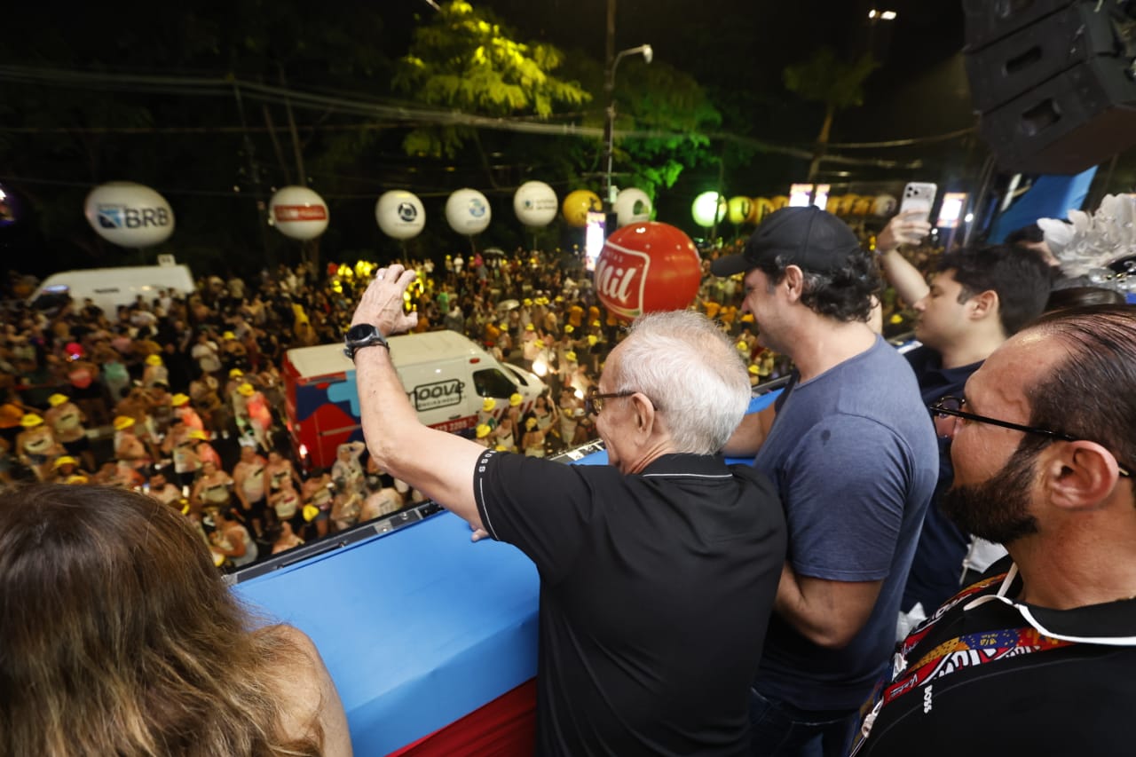 Cícero Lucena inicia prévias carnavalescas, destaca organização da festa e fortalecimento do turismo em João Pessoa