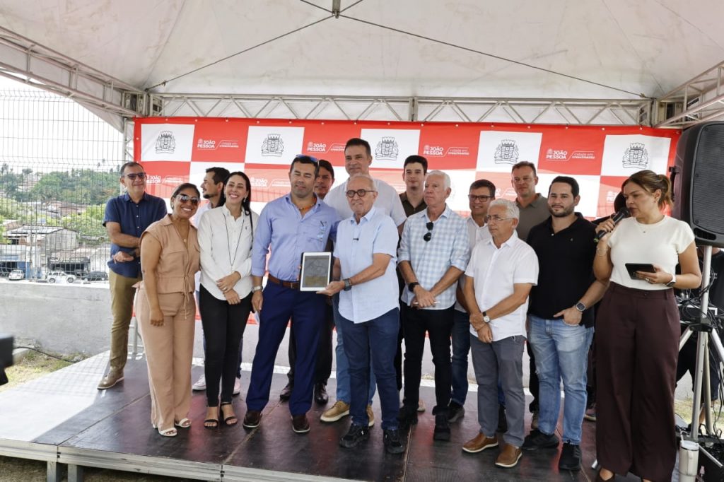 Cícero Lucena autoriza revitalização da área do Porto do Capim e grande projeto de requalificação de vias do Centro Histórico
