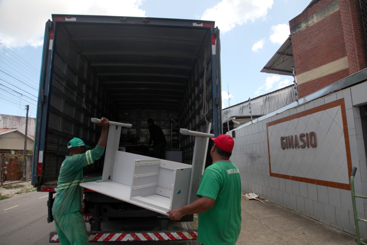 Emlur orienta população para solicitar serviço Cata-Treco pelo App ‘João Pessoa na Palma da Mão’