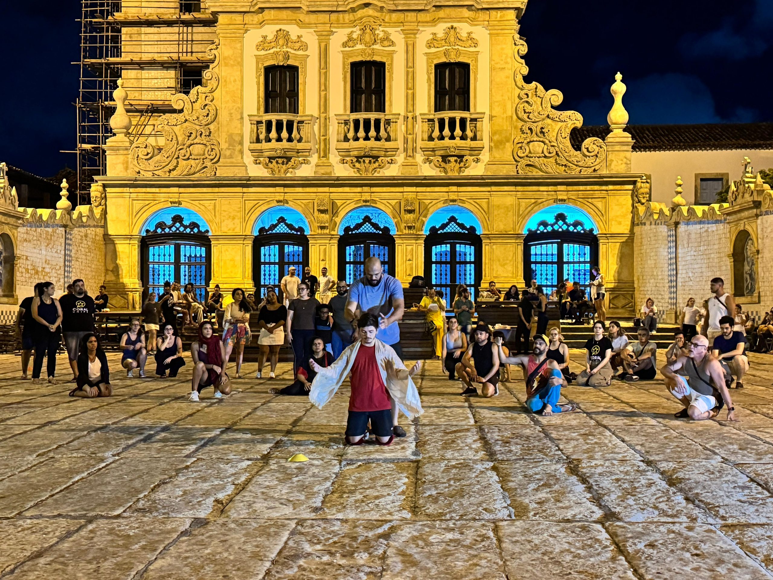 Elenco intensifica ensaios para estreia do espetáculo ‘Paixão de Cristo – Ele vive’
