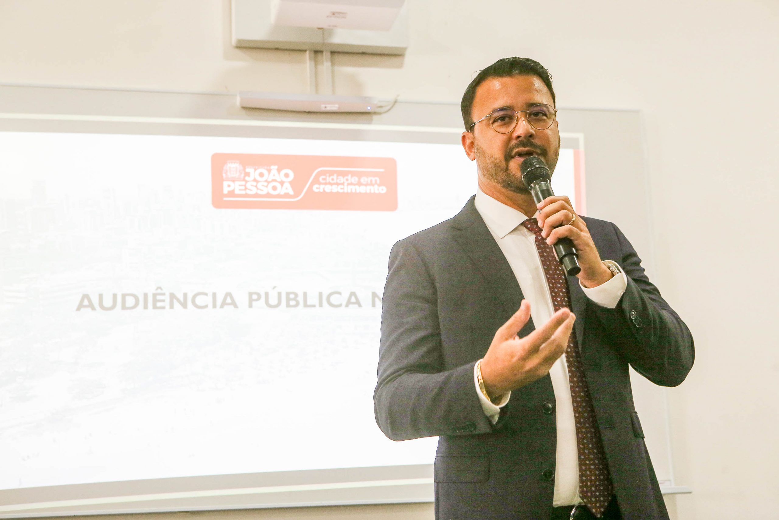 Em consonância com MPPB, Prefeitura realiza debate e propõe medidas mais restritivas sobre altura de prédios na Orla de João Pessoa