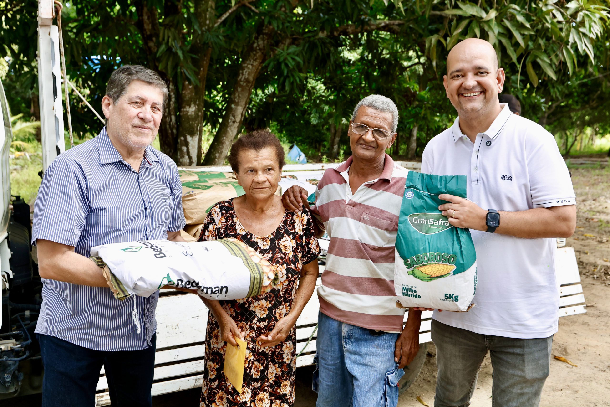 Prefeitura de João Pessoa fortalece agricultura familiar com entrega de sementes e apoio à produção