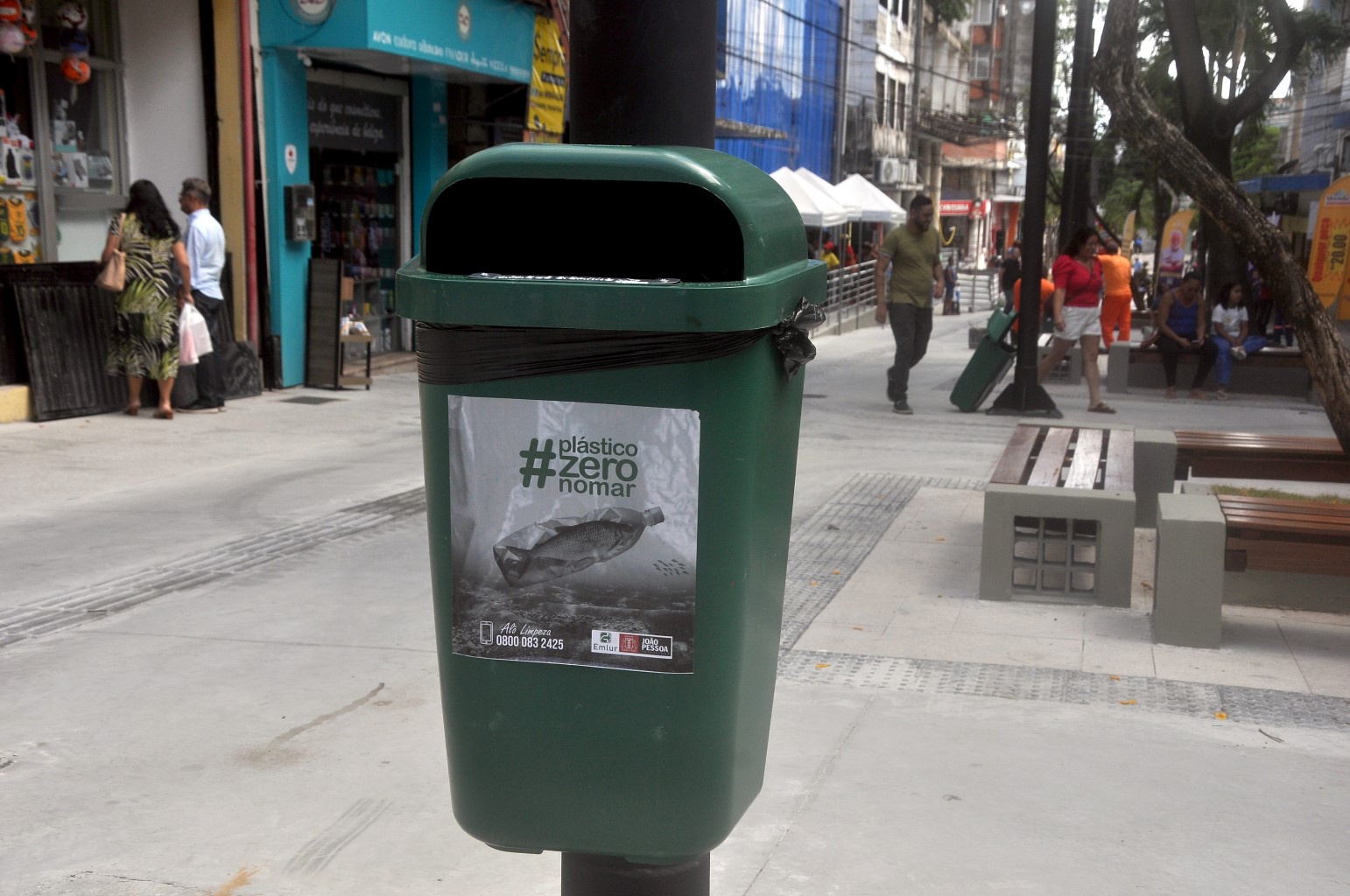 Emlur intensifica investimentos em mobiliário urbano e reforça ações de limpeza na Capital