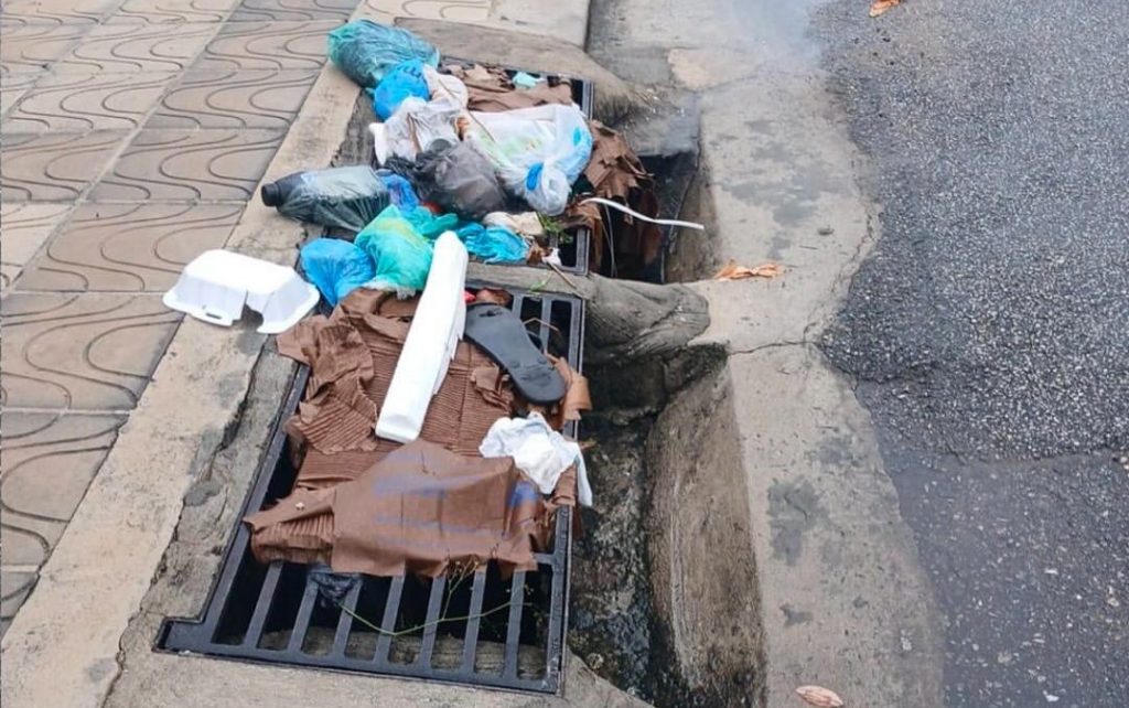 Descarte irregular 3 1024x642 1