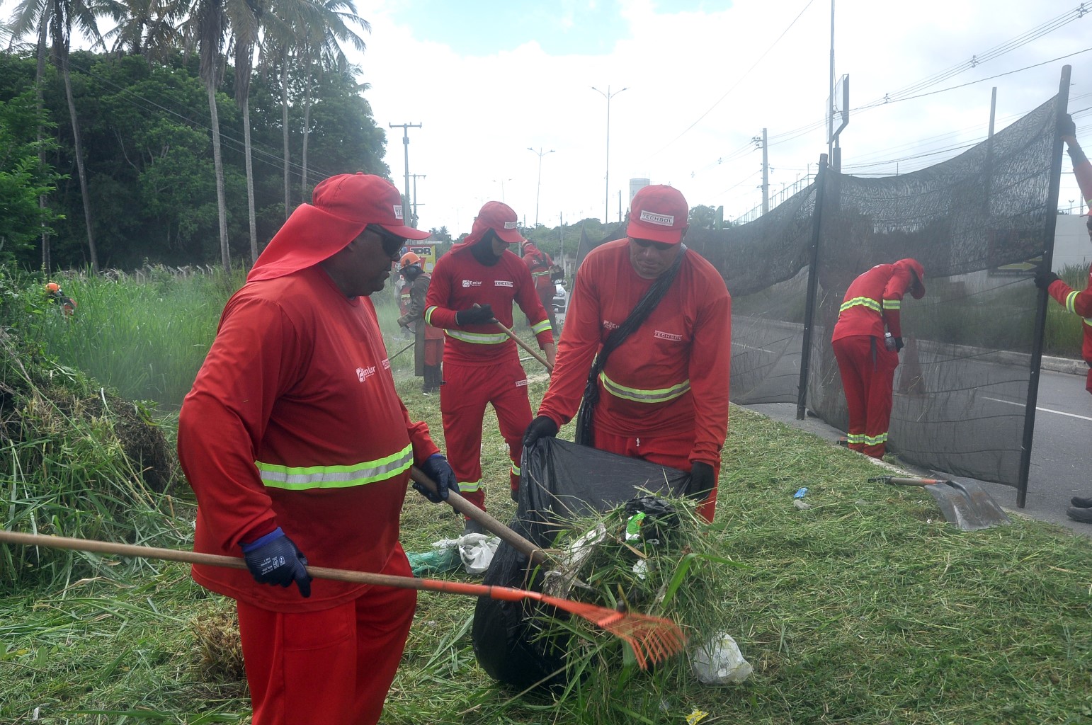 Emlur segue com ações de conservação na Perimetral Sul e outras localidades de João Pessoa