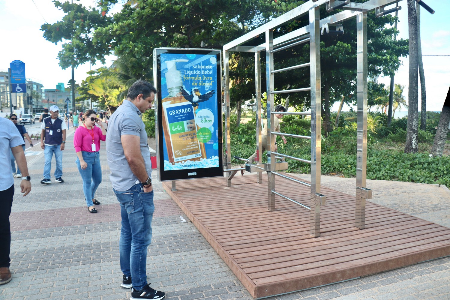 Parceria público-privada proporciona instalação de academias e estações de calistenia na Capital