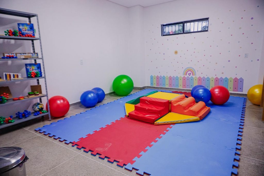 Saude Centro Especializado em Reabilitacao 12 1