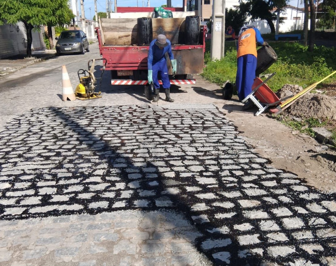 Programação dos serviços de manutenção da Seinfra ocorre em 27 bairros de João Pessoa