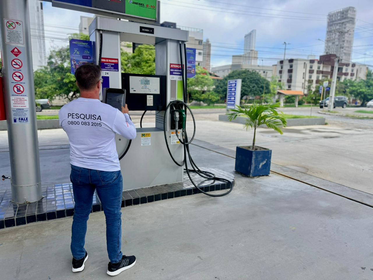 Preço da gasolina oscilou entre R$ 6,18 e R$ 6,65 em pesquisa do Procon-JP; diferença no diesel chega a R$ 1,40