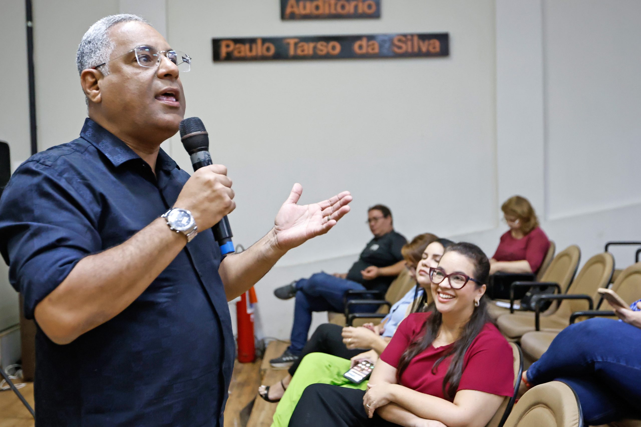 Escola de Governo realiza palestra e estimula o desenvolvimento pessoal e profissional dos servidores da Prefeitura de João Pessoa