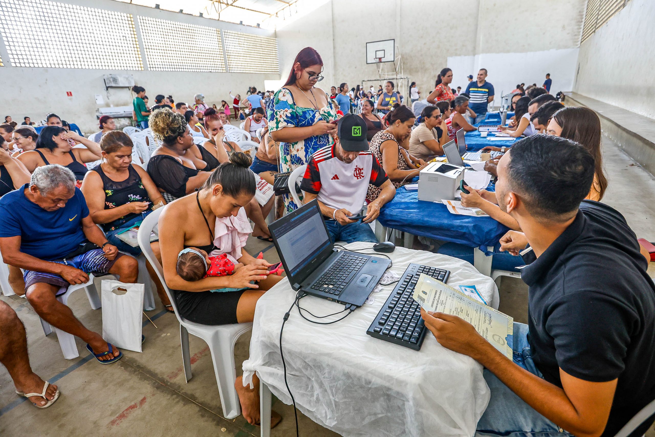 Mais de 400 moradores do Vale das Palmeiras são beneficiados com a Caravana do Cuidar Mais de 400 moradores do Vale das Palmeiras são beneficiados com a Caravana do Cuidar