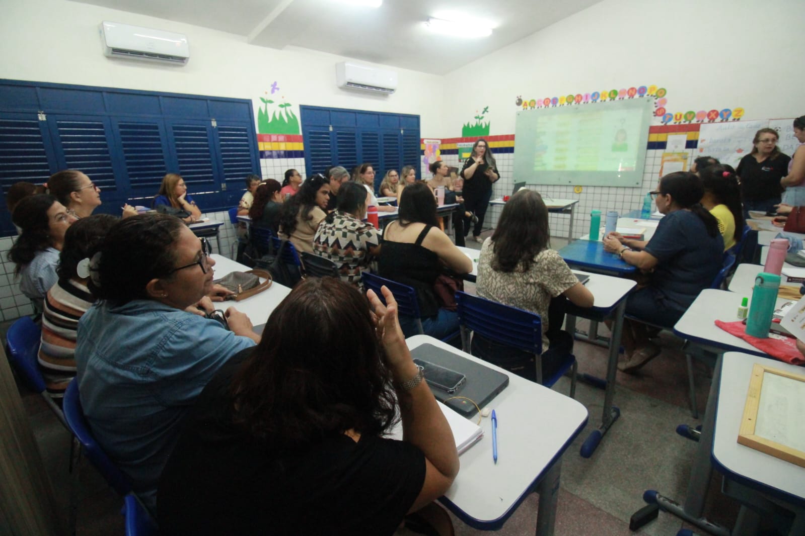 Professores da Rede Municipal de Ensino participam do 2º Encontro Formativo do Letrar+JP