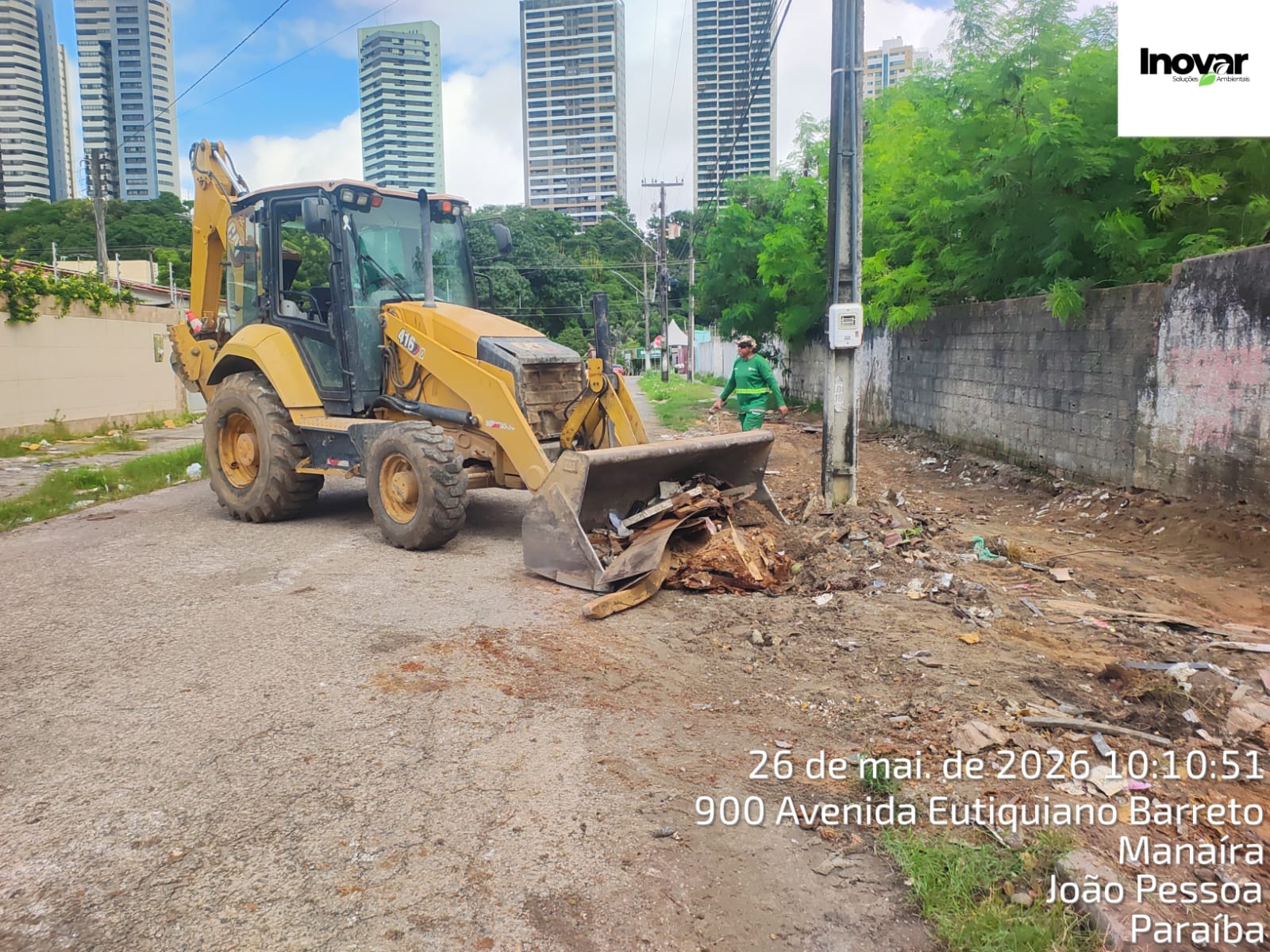 Emlur executa operação diária e reforça o combate aos pontos de descarte irregular de resíduos na cidade