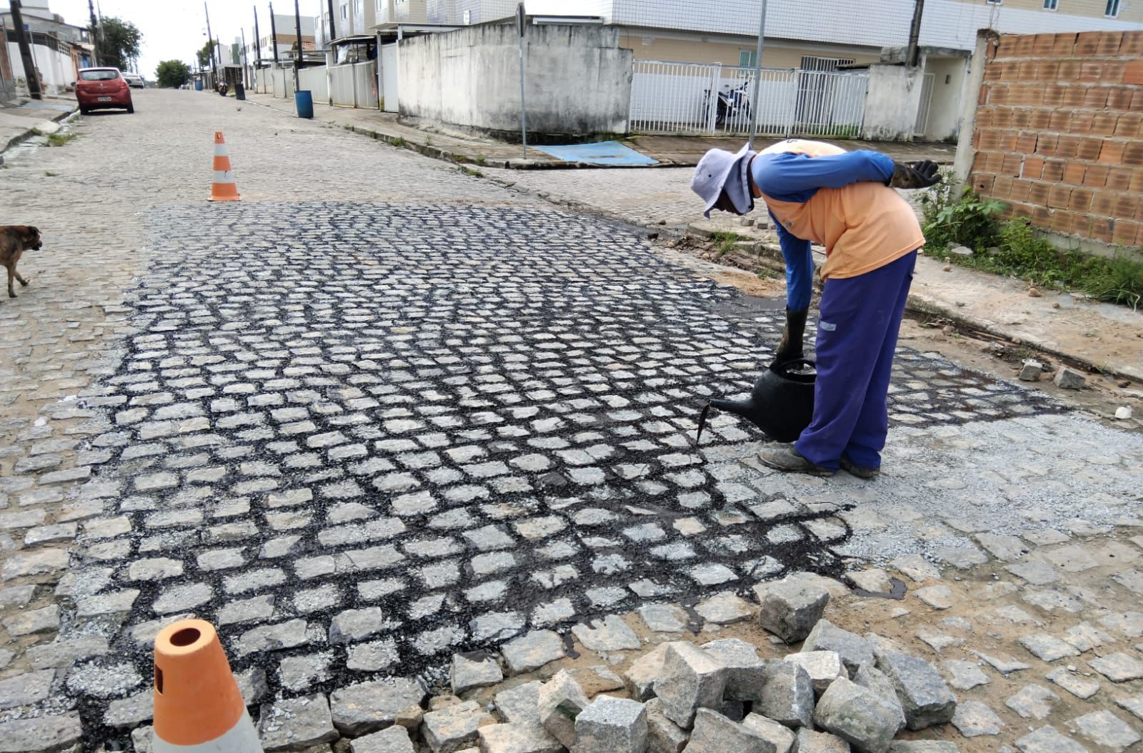 Seinfra executa serviços da operação tapa-buraco e de manutenção das galerias em 28 bairros de João Pessoa Seinfra executa serviços da operação tapa-buraco e de manutenção das galerias em 28 bairros de João Pessoa