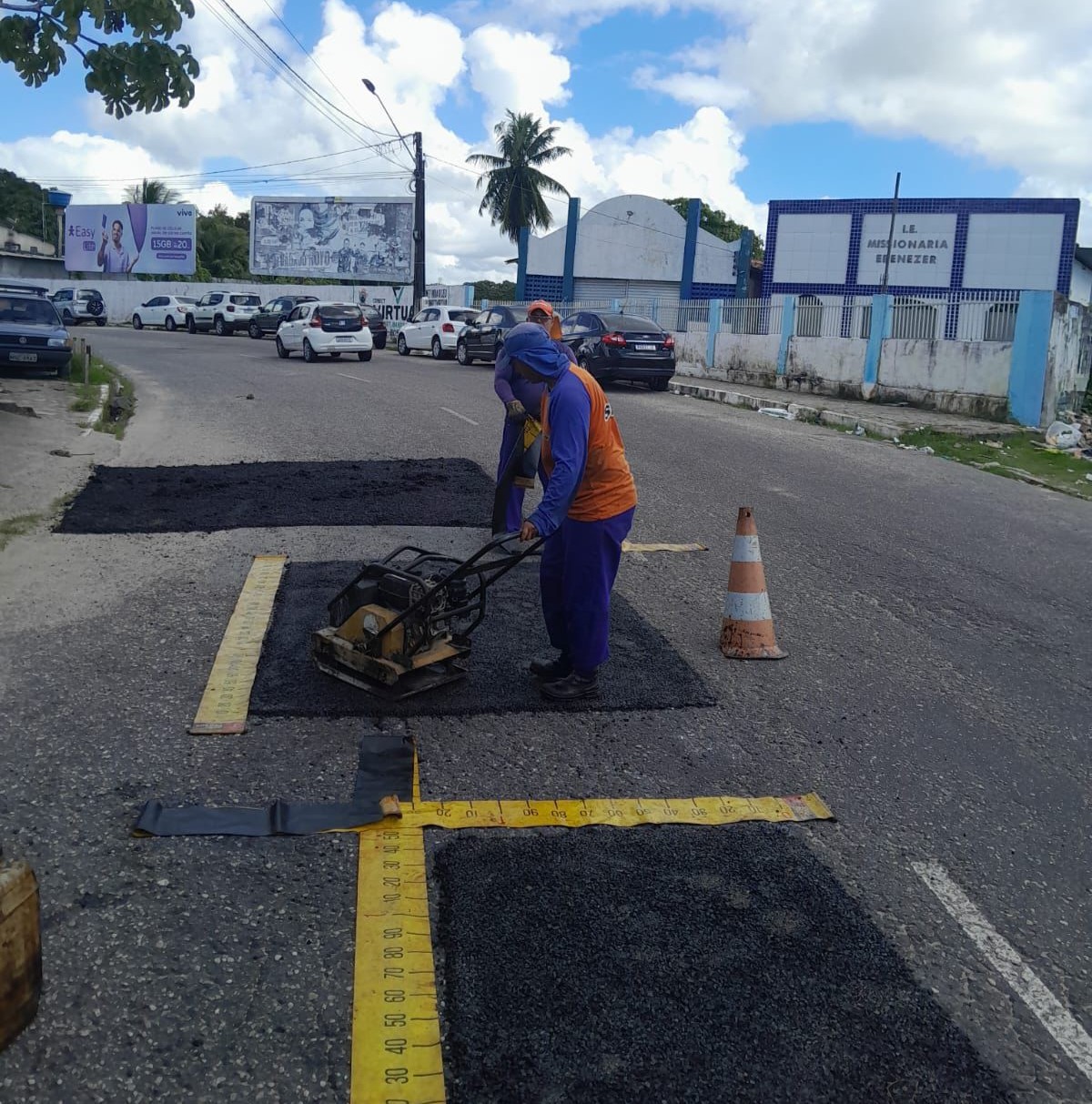 Secretaria de Infraestrutura realiza serviços de manutenção em 24 bairros de João Pessoa