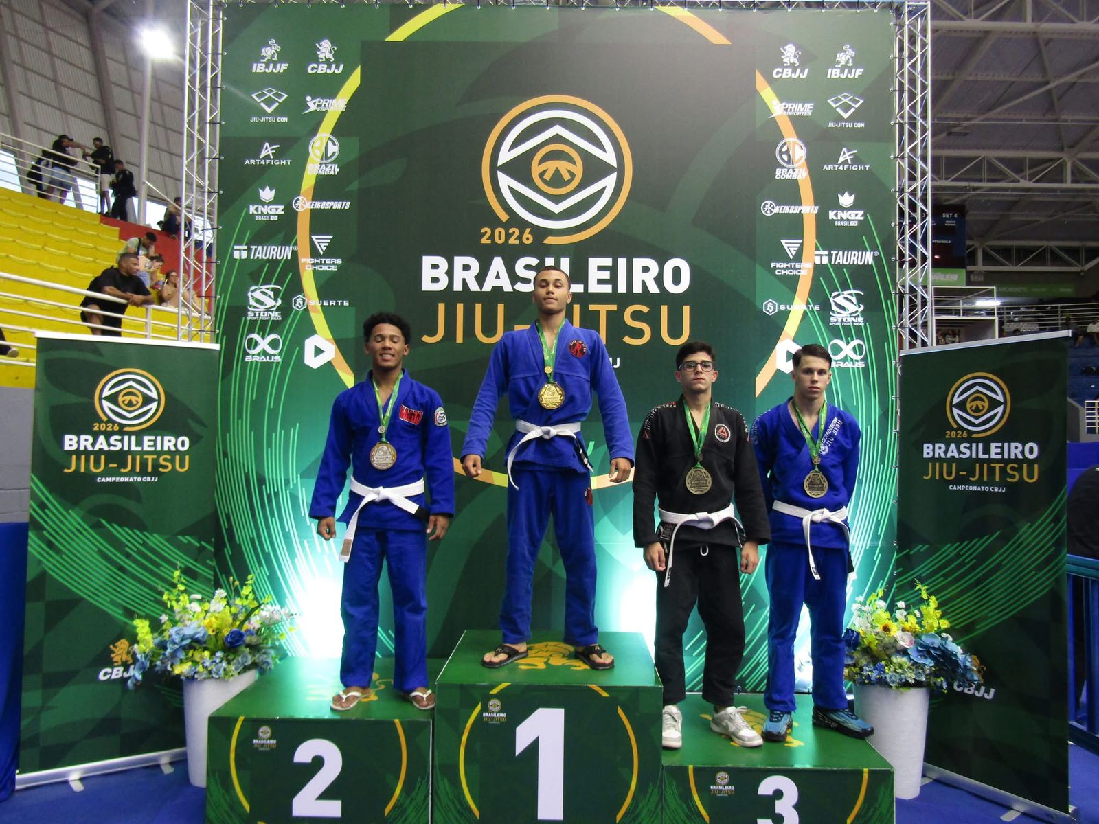 Fundação Campeões do Amanhã conquista duas medalhas de prata no Brasileiro de Jiu-jitsu
