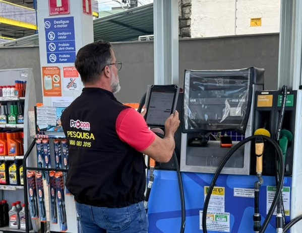 Preço da gasolina na Capital se mantém em 79 postos e oscila entre R$ 6,27 e R$ 6,78 há uma semana Preço da gasolina na Capital se mantém em 79 postos e oscila entre R$ 6,27 e R$ 6,78 há uma semana