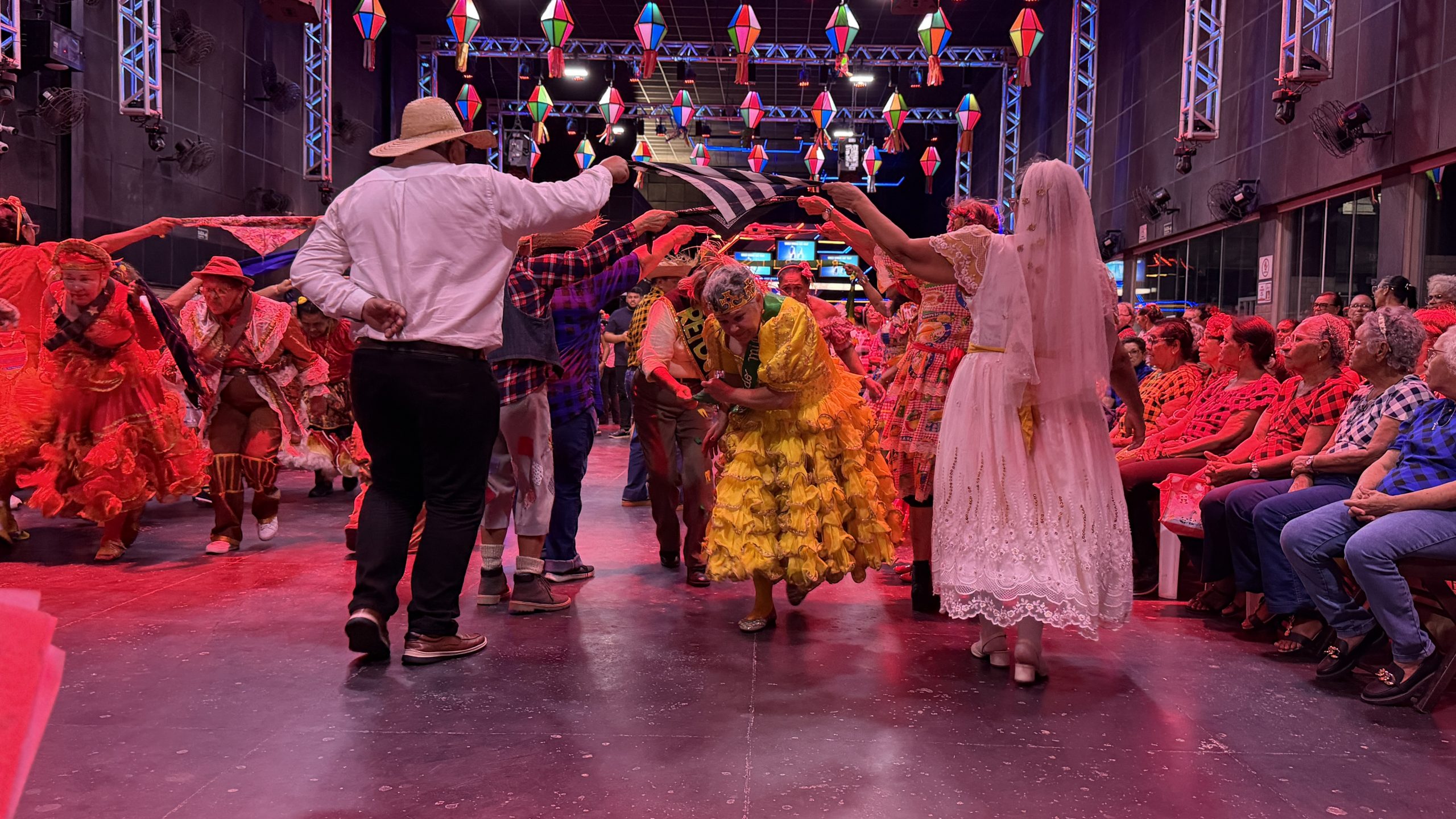 Festa junina reúne beneficiários dos Cras em tarde de confraternização e fortalecimento de vínculos