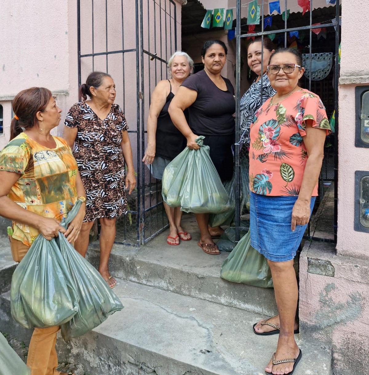 Prefeitura garante milho na mesa de 15 mil famílias em vulnerabilidade social em João Pessoa Prefeitura garante milho na mesa de 15 mil famílias em vulnerabilidade social em João Pessoa