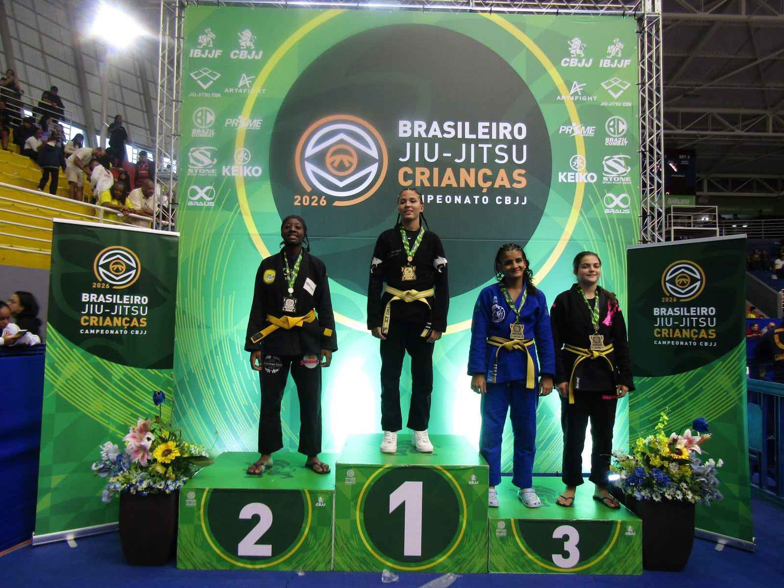 Fundação Campeões do Amanhã conquista 12 medalhas no Campeonato Brasileiro de Jiu-Jitsu